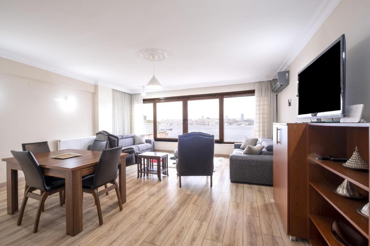 Апартаменты Flat With Sea View Near Uskudar Ferry Station Стамбул Экстерьер фото