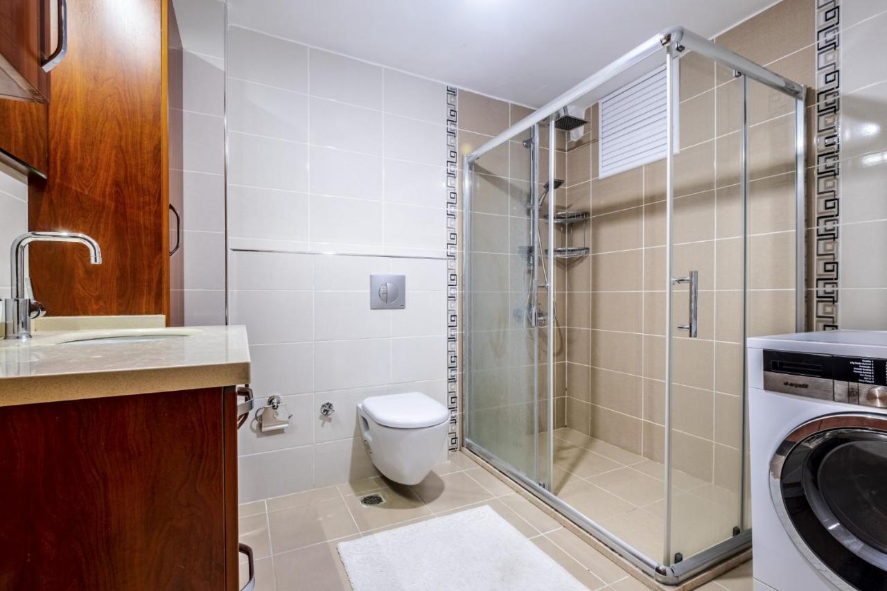 Апартаменты Flat With Sea View Near Uskudar Ferry Station Стамбул Экстерьер фото